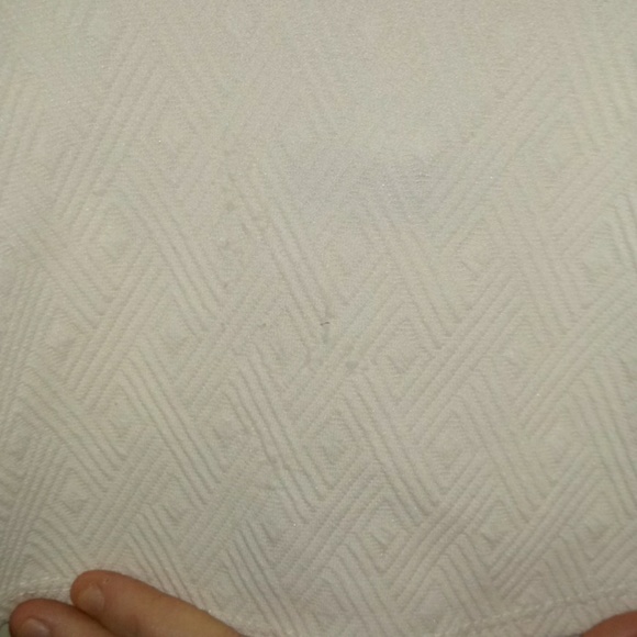 Neblina By Urban Episode. White Paplum top - Picture 2 of 3